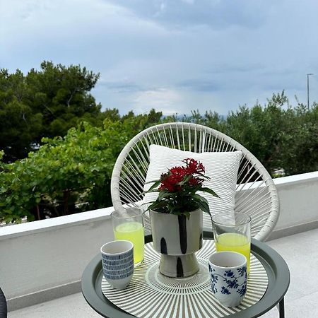 Olive View Apartment Brela Kültér fotó